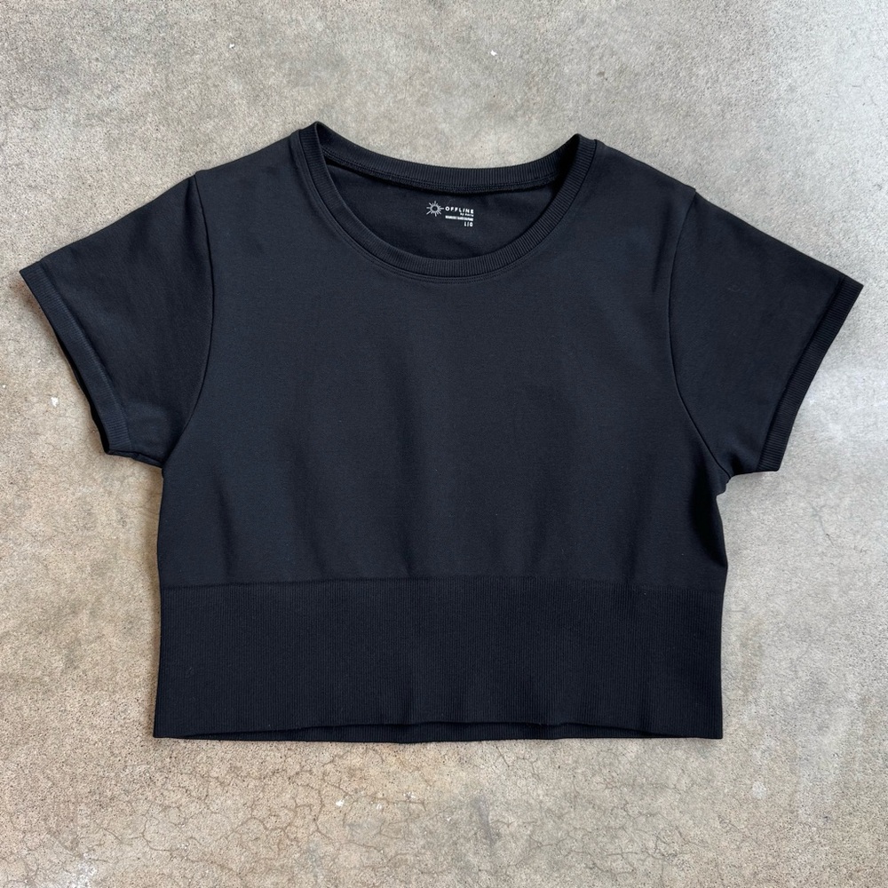 Aerie Offline Black Seamless Cropped Tee